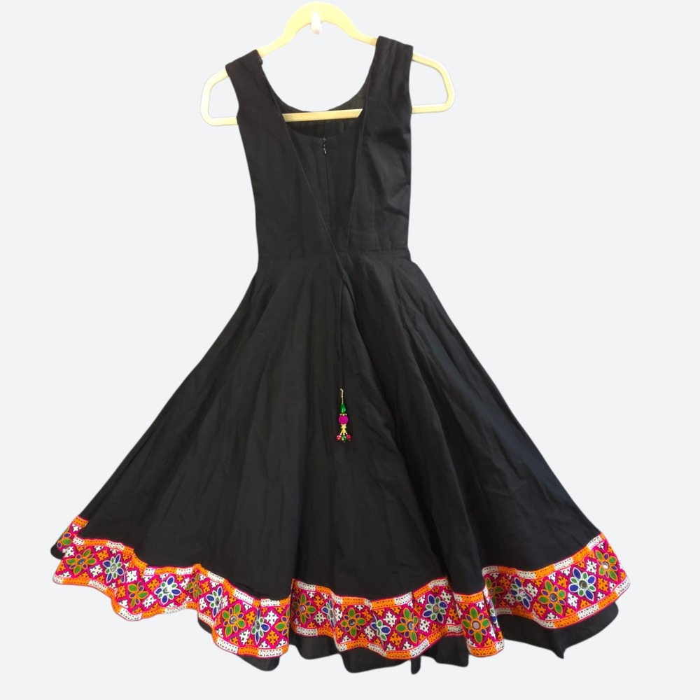 Jini Couture Boho Folk Embroidered Fit And Flare Dress Small Cotton Black Retro